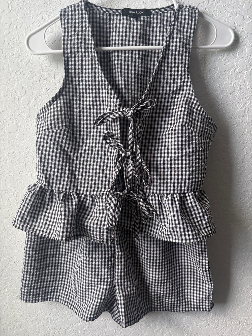 New Look Black and White Gingham Tie-Front Peplum Dress